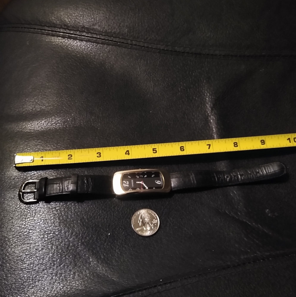Chico's Unique Rectangular watch - Picture 3 of 4